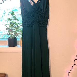 Laundry by design emerald green dress. Size 8. High end dress, retails for $50